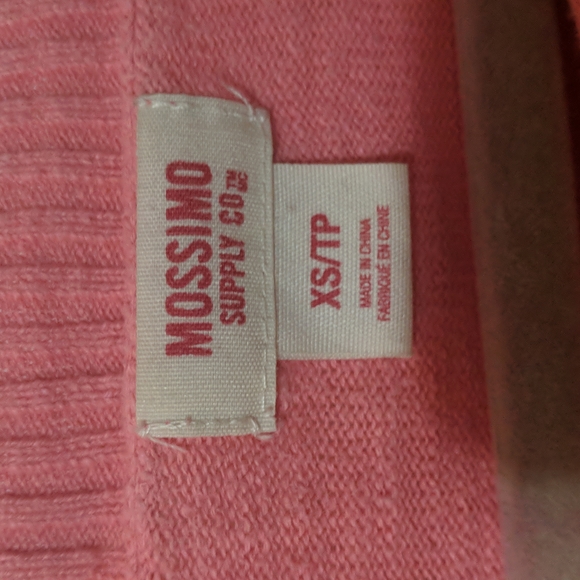 2/$25✨ Mossimo Supply Co. Pink Porcupine long sleeve sweater, size xs - Picture 3 of 5